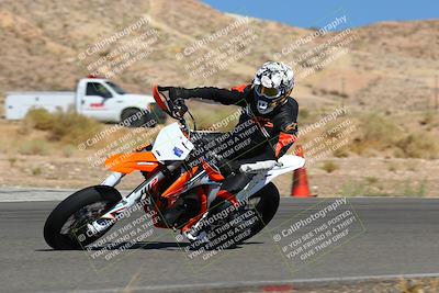 media/Sep-24-2022-TrackXperience (Sat) [[08127a19bf]]/Intermediate Group/session 2 turn 5/